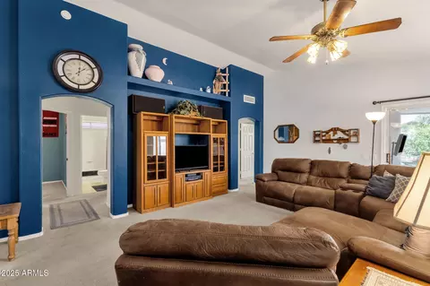 644 E Gary Dr, Chandler, AZ 85225