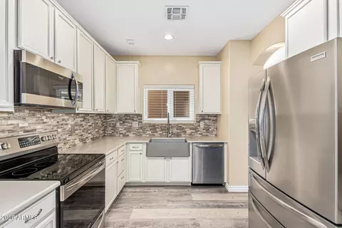 3060 E Summerset St, Gilbert, AZ 85296 photo 10