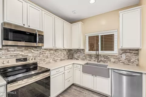 3060 E Summerset St, Gilbert, AZ 85296 photo 11