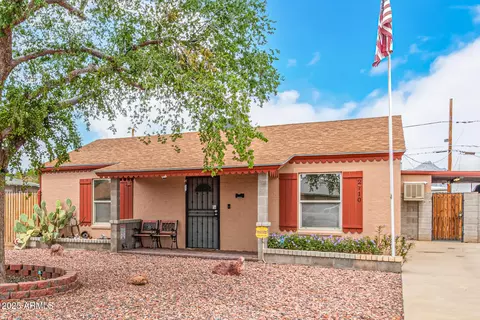 2710 E Amelia Ave, Phoenix, AZ 85016