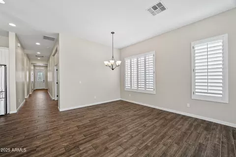 Entry Way - 10308 E Nichols Ave, Mesa, AZ 85209 photo 5 of 6