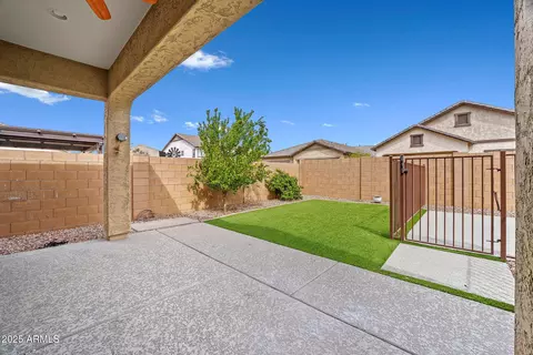 Exterior - 10308 E Nichols Ave, Mesa, AZ 85209 photo 4 of 9