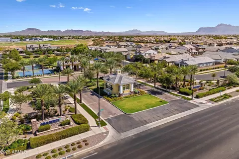 View/Area - 10308 E Nichols Ave, Mesa, AZ 85209 photo 9 of 9