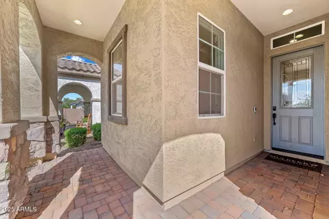 Entry Way - 10308 E Nichols Ave, Mesa, AZ 85209 photo 1 of 6