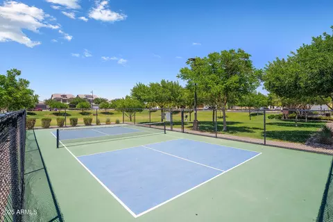 View/Area - 10308 E Nichols Ave, Mesa, AZ 85209 photo 2 of 9