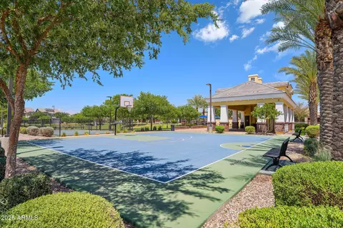 View/Area - 10308 E Nichols Ave, Mesa, AZ 85209 photo 6 of 9