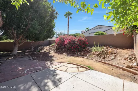 2023 E Beautiful Ln, Phoenix, AZ 85042 photo 29