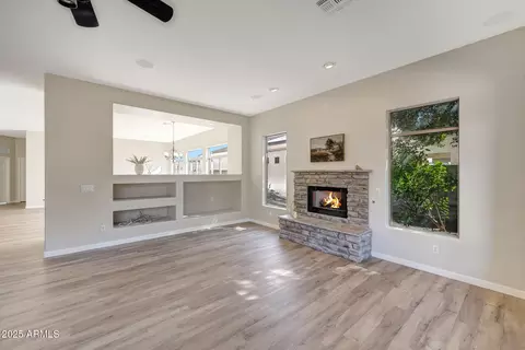 2023 E Beautiful Ln, Phoenix, AZ 85042 photo 14