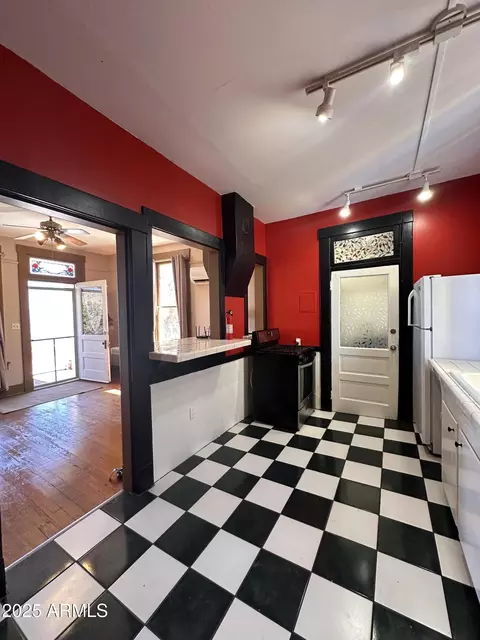 Kitchen - 30 Magnolia Ave, Jerome, AZ 86331 photo 1 of 3