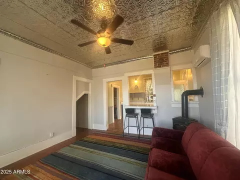 Living - 30 Magnolia Ave, Jerome, AZ 86331 photo 2 of 3