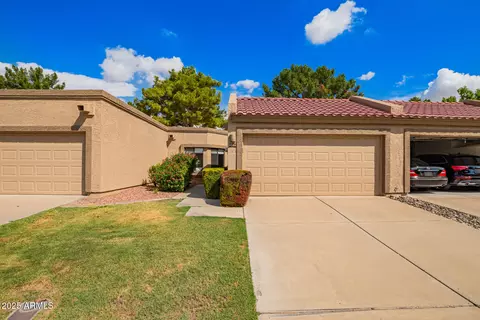 9706 W Rimrock Dr, Peoria, AZ 85382
