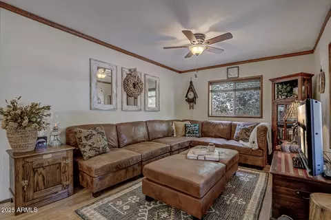 5949 W Cedar Meadow Ln, Pine, AZ 85544 photo 4
