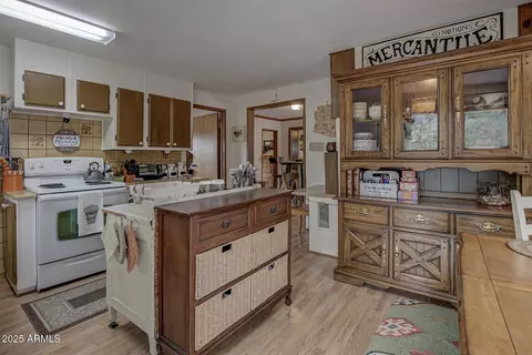 5949 W Cedar Meadow Ln, Pine, AZ 85544 photo 8
