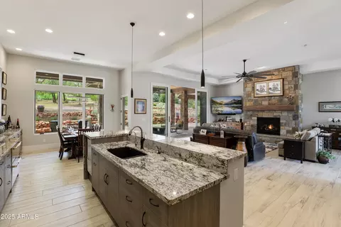Kitchen - 608 N Trailhead Dr, Payson, AZ 85541 photo 7 of 9