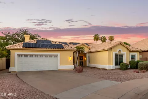 1014 E Golden Ct, Chandler, AZ 85225