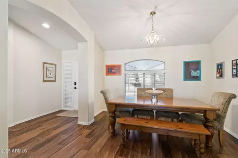 Dining - 1648 E Desert Ln, Phoenix, AZ 85042 photo 3 of 3