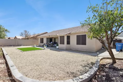 Exterior - 1648 E Desert Ln, Phoenix, AZ 85042 photo 1 of 3