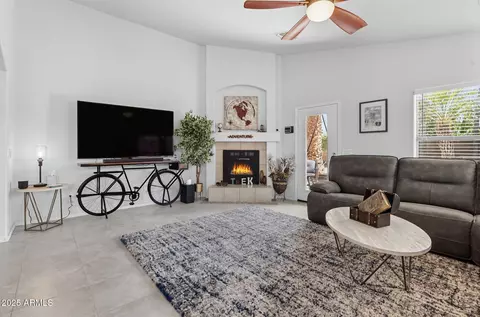 Living - 9637 E Olla Ave, Mesa, AZ 85212 photo 2 of 3