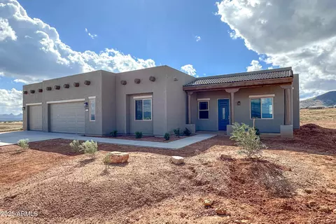 6953 E Vaquero Cir #LOT 251, Hereford, AZ 85615
