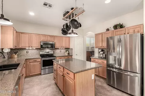 Kitchen - 2402 W Minton St, Phoenix, AZ 85041 photo 3 of 4
