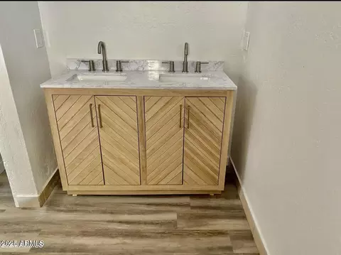 Bath - 3331 E Oak St, Phoenix, AZ 85008 photo 3 of 3