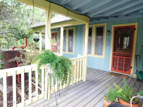 21 Temby Ave, Bisbee, AZ 85603