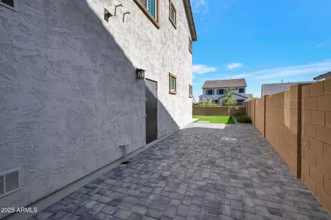 Exterior - 5727 E Sayan St, Mesa, AZ 85215 photo 4 of 12