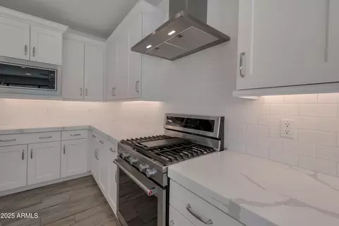 Kitchen - 5727 E Sayan St, Mesa, AZ 85215 photo 2 of 2