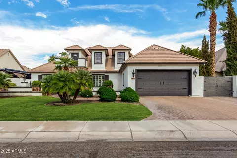 12714 W Colter St, Litchfield Park, AZ 85340