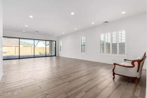 2260 E Warbler Rd, Gilbert, AZ 85297 photo 14