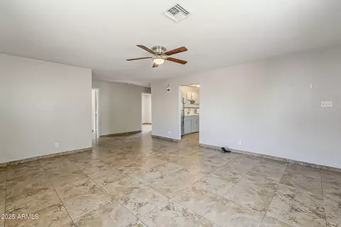 Living - 1014 S 2nd St, Phoenix, AZ 85004 photo 5 of 8