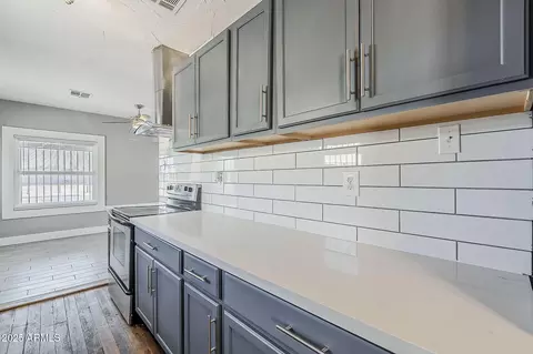 Kitchen - 1014 S 2nd St, Phoenix, AZ 85004 photo 5 of 9