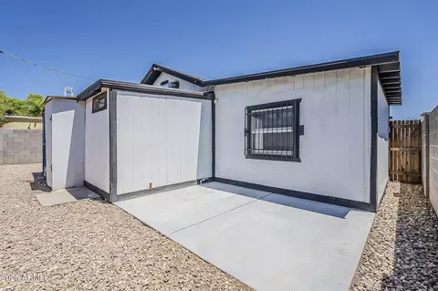 Exterior - 1014 S 2nd St, Phoenix, AZ 85004 photo 5 of 13
