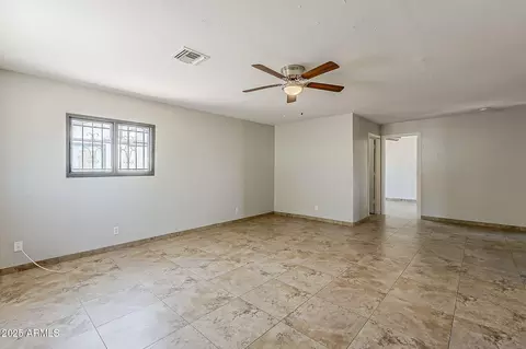 Living - 1014 S 2nd St, Phoenix, AZ 85004 photo 4 of 8