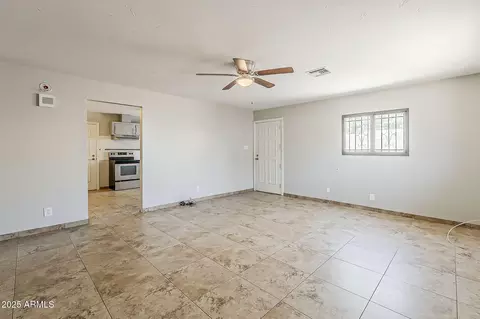 Living - 1014 S 2nd St, Phoenix, AZ 85004 photo 6 of 8