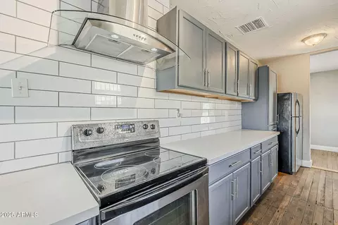 Kitchen - 1014 S 2nd St, Phoenix, AZ 85004 photo 2 of 9