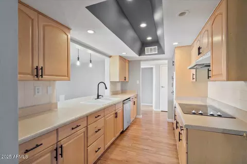 Kitchen - 1102 E Redondo Cir, Tempe, AZ 85282 photo 1 of 3