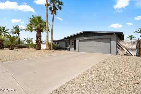 Other - 1102 E Redondo Cir, Tempe, AZ 85282 photo 1 of 9