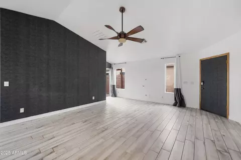 Living - 4130 E Chambers St, Phoenix, AZ 85040 photo 1 of 5