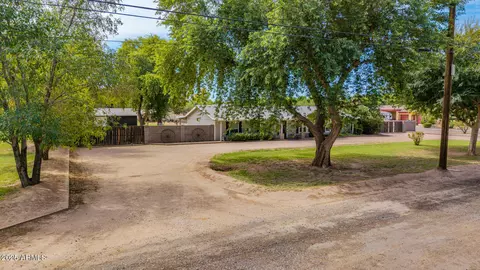12417 E Cloud Rd, Chandler, AZ 85249 photo 3