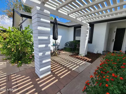 Exterior - 2045 E Marilyn Ave, Mesa, AZ 85204 photo 1 of 2