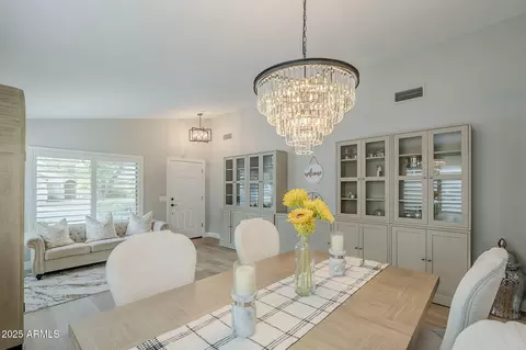 Dining - 3112 E Millbrae Ln, Gilbert, AZ 85234 photo 3 of 4