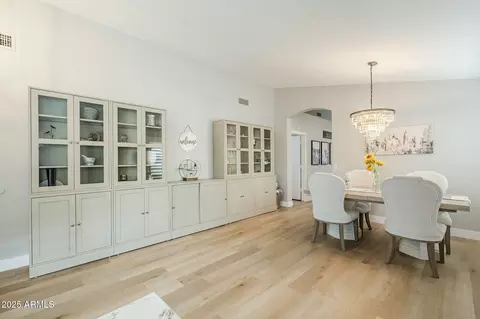 Dining - 3112 E Millbrae Ln, Gilbert, AZ 85234 photo 4 of 4