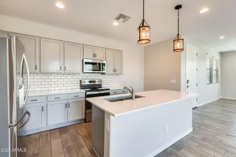 1640 S 82nd Pl, Mesa, AZ 85209 photo 4