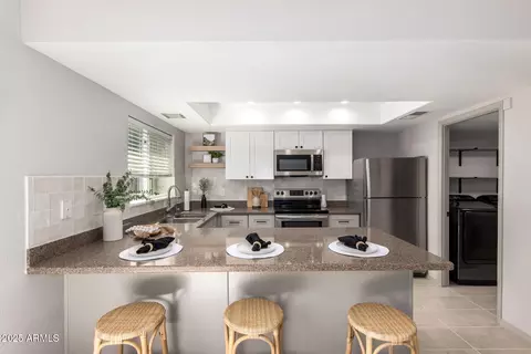 Kitchen - 3886 N 30th St, Phoenix, AZ 85016 photo 1 of 2