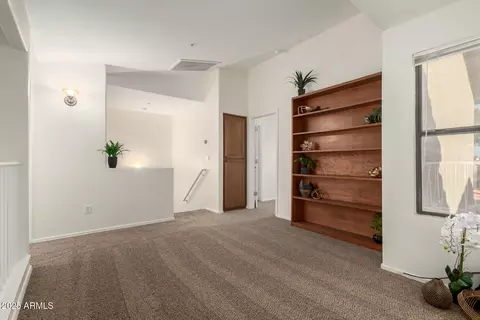 Living - 742 S Crows Nest Dr, Gilbert, AZ 85233 photo 2 of 2