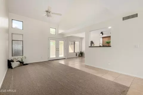 Living - 742 S Crows Nest Dr, Gilbert, AZ 85233 photo 1 of 2