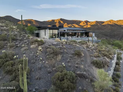 9140 E Grapevine Pass, Scottsdale, AZ 85262