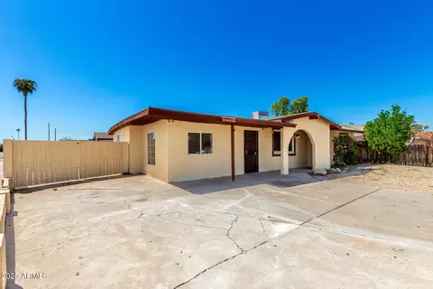 4501 W Mission Ln, Glendale, AZ 85302