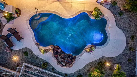 Exterior - 116 E Desert Wind Dr, Phoenix, AZ 85048 photo 10 of 10